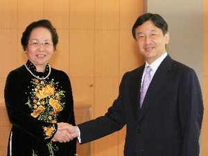 La  vice-présidente Nguyen Thi Doan rencontre le prince héritier du Japon