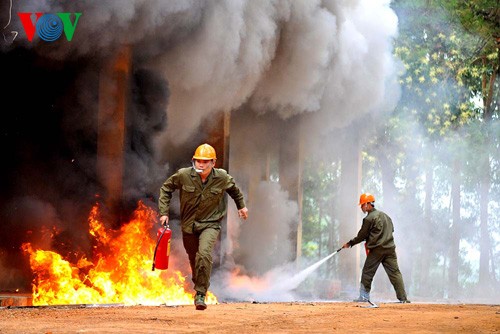 Partager des expériences dans la confrontation urgente aux catastrophes en Asie du Sud Est