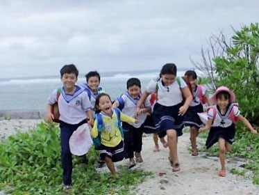 Des Vietnamiens en Autriche militent pour la construction d’une école sur l’île de Sinh Tôn