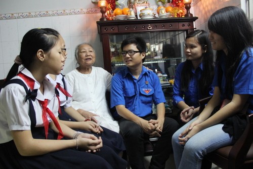 Célébrations de la journée traditionnelle des étudiants et élèves vietnamiens