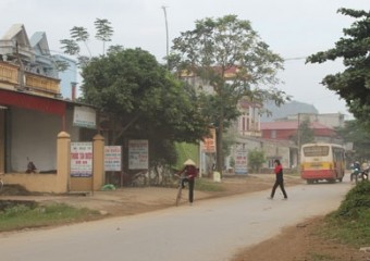 Le prêtre Nguyên Van Ky participe à l’instauration de la nouvelle ruralité