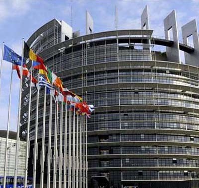 Le Parlement européen appelle au dialogue entre les parties opposantes ukrainiennes