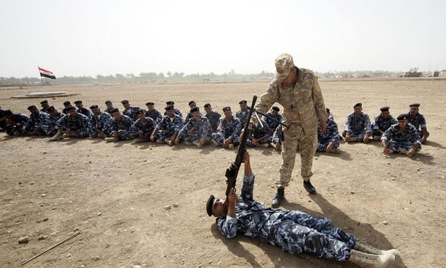 Irak: les volontaires chiites à l’entraînement