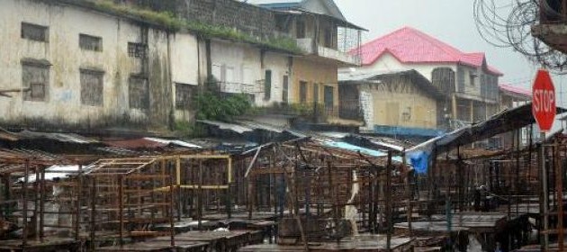 Ebola : le Sénégal et l'Afrique du Sud prennent des mesures d'urgence