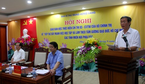 Renforcer le mouvement « Etudier et suivre l’exemple moral du président Ho Chi Minh »