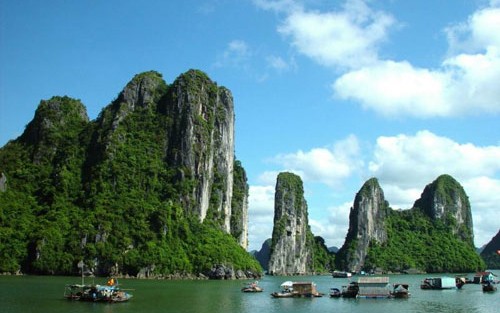 Commémorations du 20ème anniversaire de la reconnaissance de Halong comme patrimoine mondial