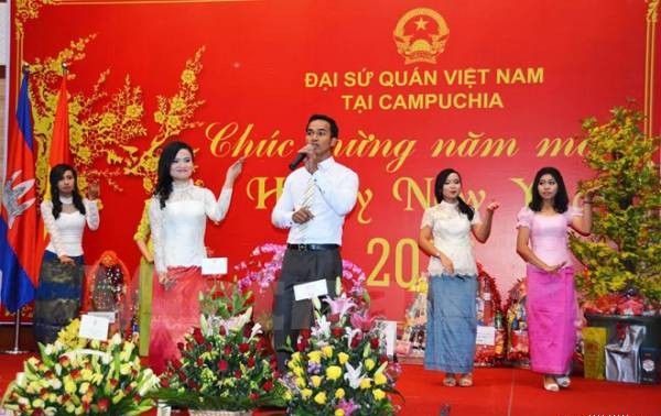 La communauté vietnamienne à l’étranger fête le Tet