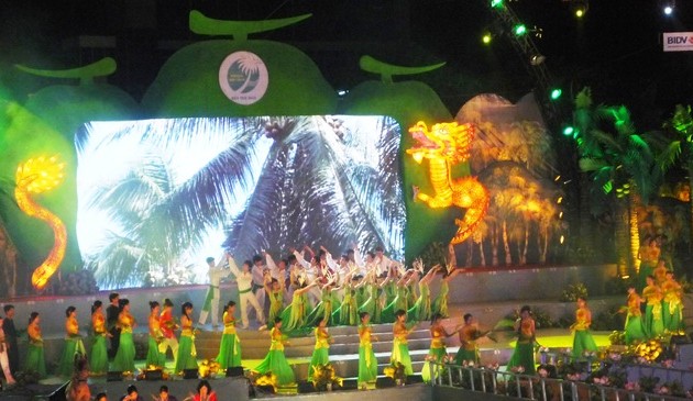 Ouverture de la quatrième fête du coco de Ben Tre