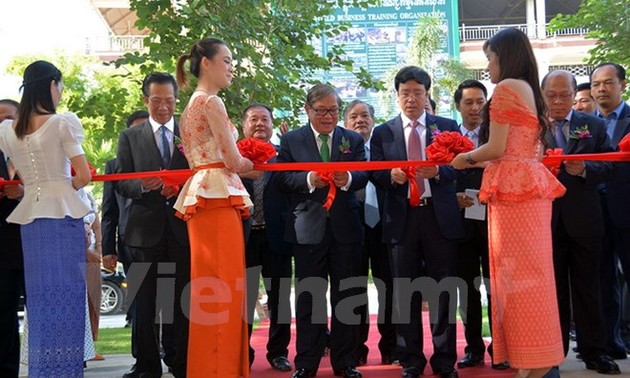 Cambodge: inauguration d’un émetteur FM financé par la VOV