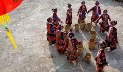 Le rituel d’invocation à la pluie des Lolo