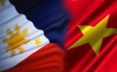 Truong Tân Sang reçoit le président de l’association d’amitié Philippines-Vietnam