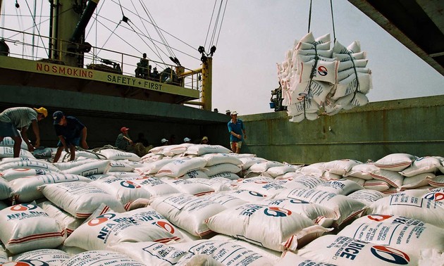 Le Vietnam cherche à doper ses exportations de riz de haute qualité