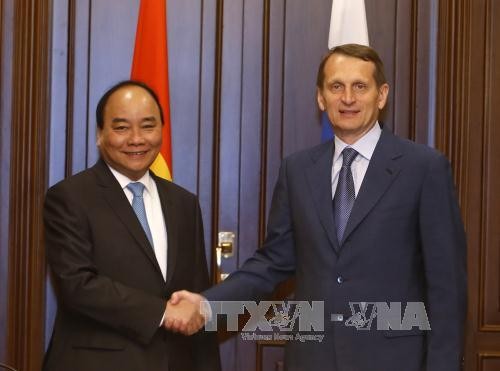 Nguyên Xuân Phuc rencontre le président de la Douma russe