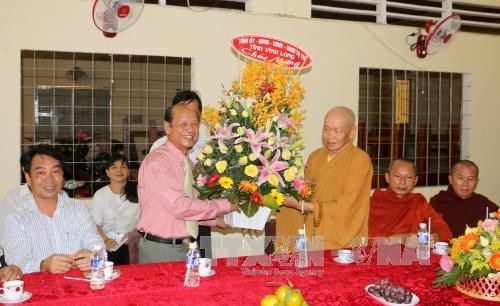 Activités à l’occasion du 2560ème anniversaire de Bouddha