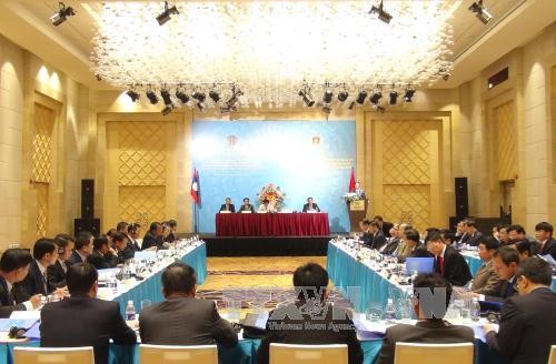 Vietnamiens et Laotiens œuvrent ensemble contre la criminalité