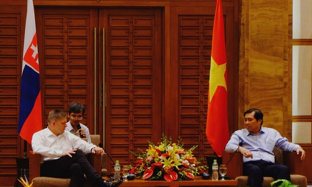 Le PM slovaque se rend à Da Nang