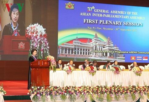 Nguyen Thi Kim Ngan termine sa tournée au Laos, au Cambodge et au Myanmar