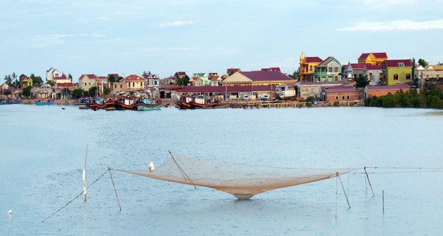 Le village de pêcheurs de Canh Duong