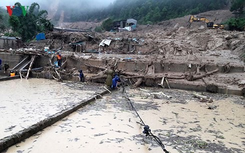 Le Nord et le Centre du Vietnam, victimes des caprices de Dame Nature