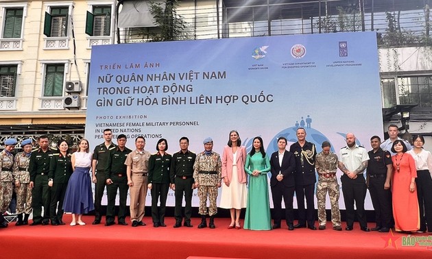 Vietnamese servicewomen’s photos offer insights into female peacekeepers’ work