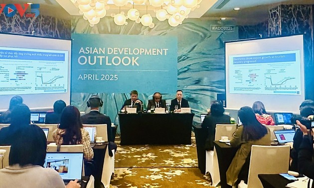 Vietnam can leverage on FTAs to diversify export base amid tariff escalation, ADB expert says