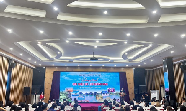 Quang Ninh introduces unique tourism offerings in Hanoi