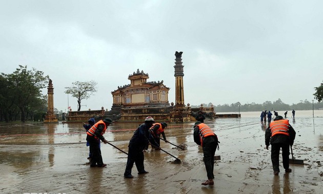 Central Vietnam reeling from historic floods