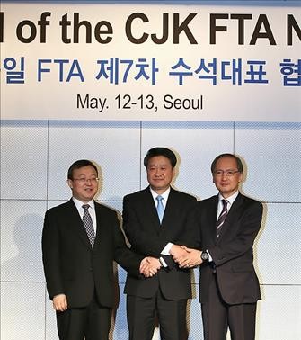 Republic of Korea, China, Japan continue trilateral FTA talks 