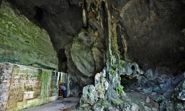 ກ໊າດບ່າ - ດິນແດນຂອງຖ້ຳທີ່ລຶກລັບມະຫັດສະຈັນ