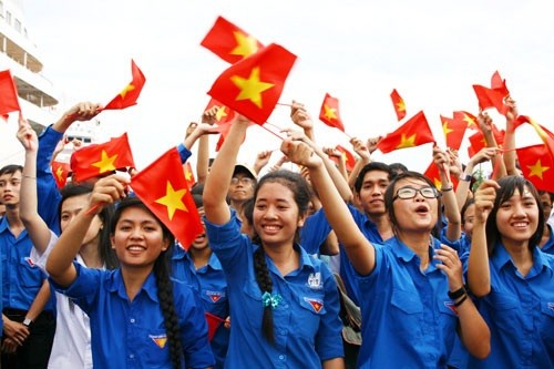   Reconocen méritos de estudiantes vietnamitas