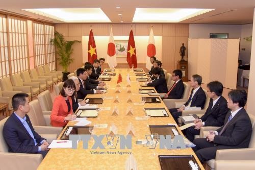 Vietnam y Japón por avanzar en cooperación diplomática