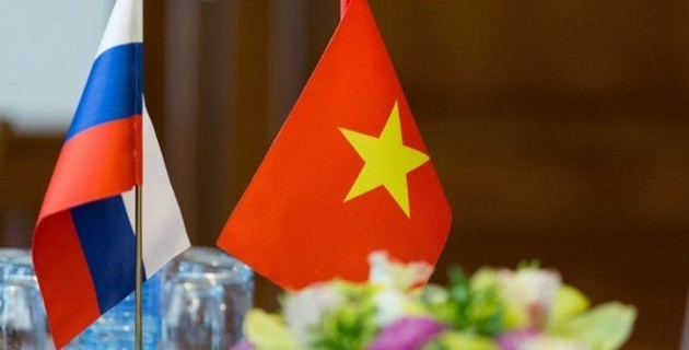 Vietnam felicita a Rusia por su Día Nacional