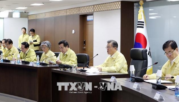 Corea del Sur planea abrir ruta aérea internacional con el vecino del norte