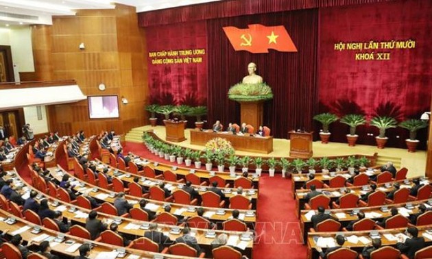 Orientaciones importantes para el XIII Congreso del Partido Comunista de Vietnam