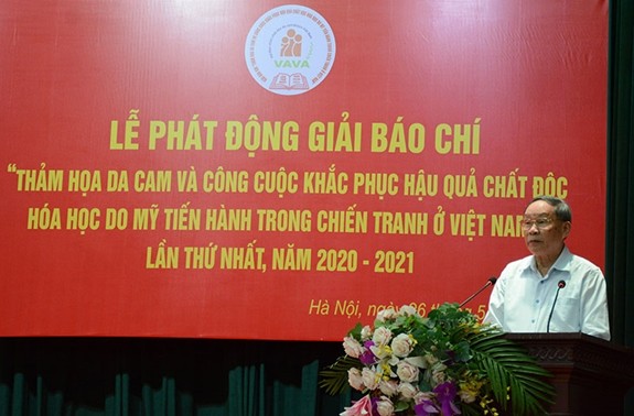 Lanzan concurso periodístico sobre el desastre del agente naranja en Vietnam