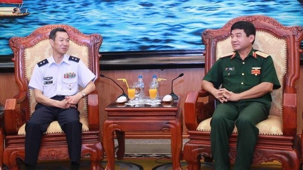 統合幕僚学校副校長、越を訪問中