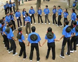 キャンプファイヤーでよく歌われる歌