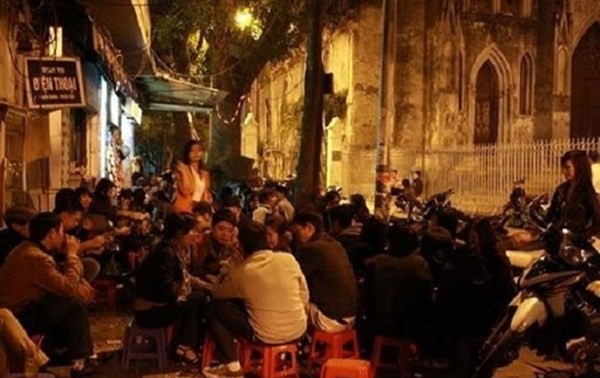 ハノイの路上店