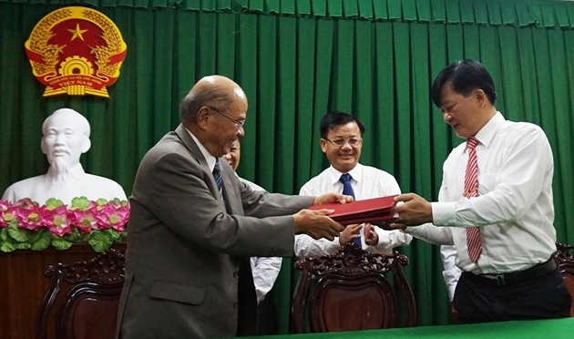 ベトナムから日本へ稲わらを輸出