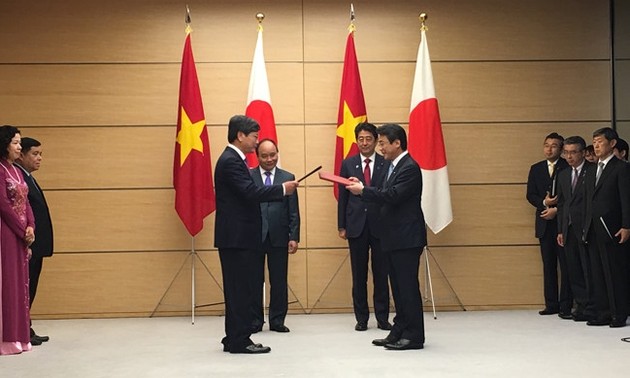 ＡＮＡがベトナム航空と資本提携 共同運航へ