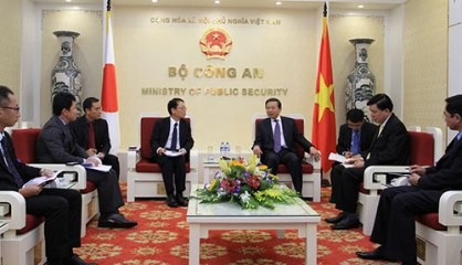 ラム公安大臣、藤田JICAベトナム事務所長と会見