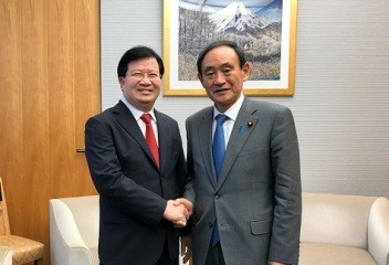 ズン副首相、菅官房長官と会見