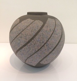 ハノイでの「現代日本の陶磁器展」