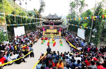 各地方の春祭り