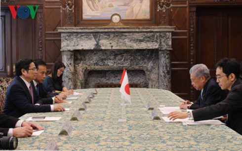 越・日、多くの分野での協力を強化する