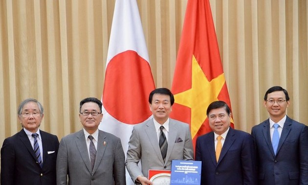 HCM市、千葉県との協力を強化