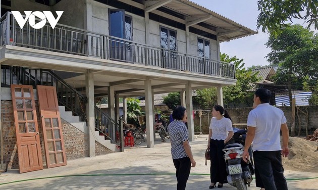 イエンバイ省における仮設住宅の撤去