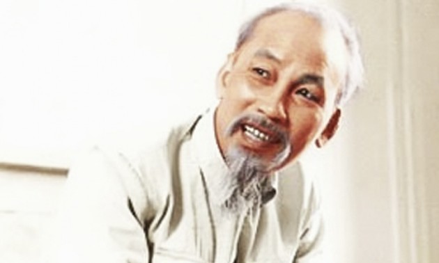 ホーチミン主席を讃える歌