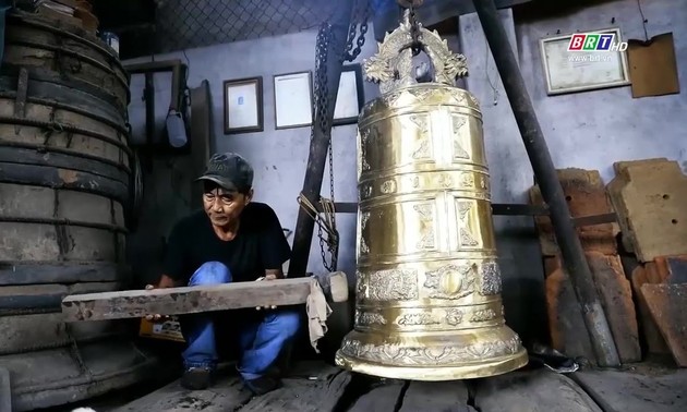 伝統的な銅鋳造村 現代技術時代に復活