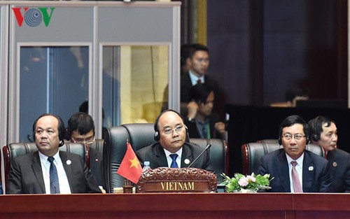 Vietnam memberikan sumbangan aktif pada KTT ke-30 ASEAN